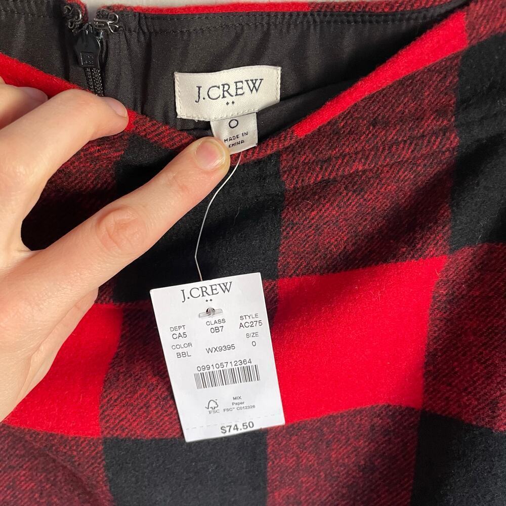 J.Crew Red and Black Plaid Holiday Winter Wool Blend A-line Skirt Fully Lined 0 - Picture 3 of 5